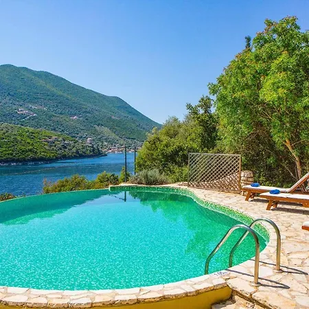 Elpida Villa *